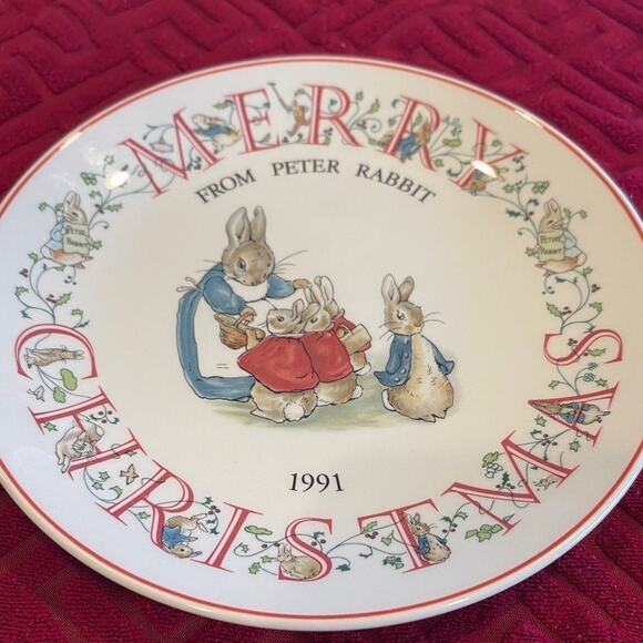 Vintage Peter Rabbit Wedgwood Merry Christmas plate 1991 - Picture 1 of 6